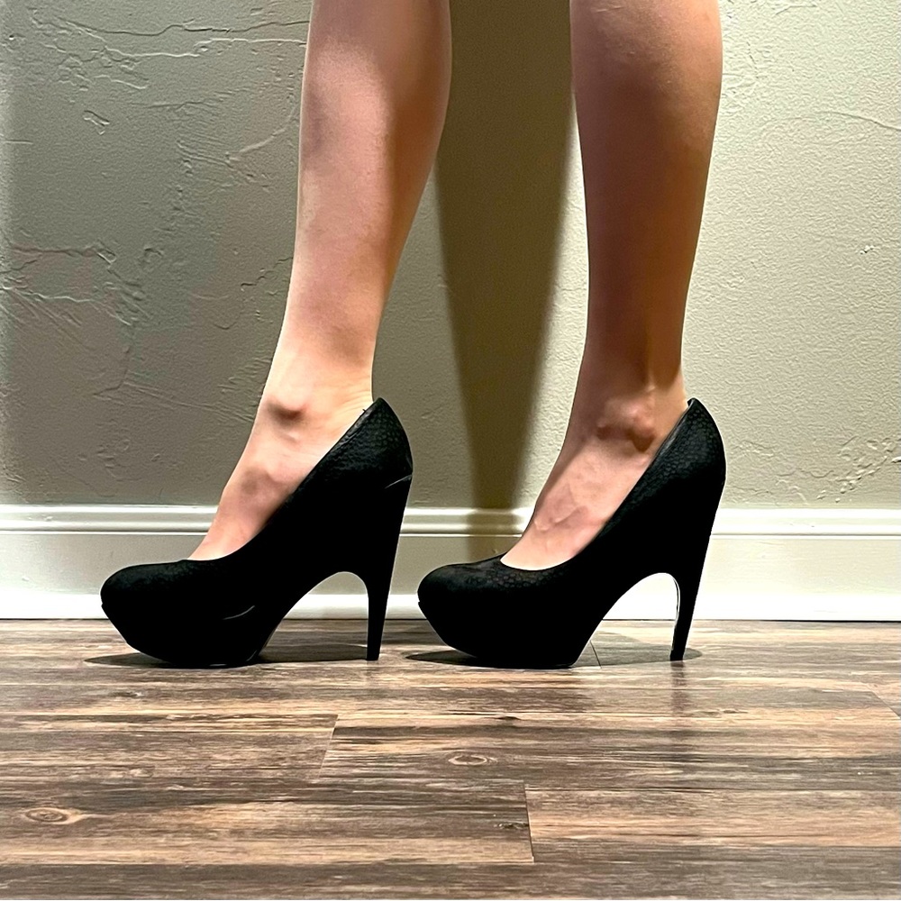 YSL Yves Saint Laurent Carpincho Imperiale 95 Pumps Nero Suede Platform Heels 40